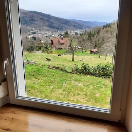 度假居 Chez Lydie Fellering